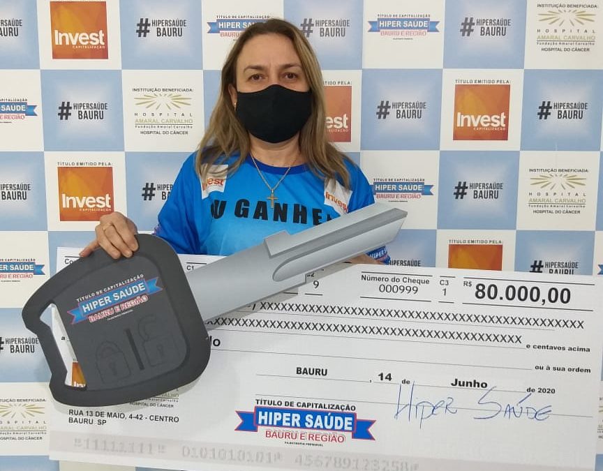 Moradora de Pederneiras ganhou um Honda Civic e mais R$ 80 mil no Hiper Saúde
